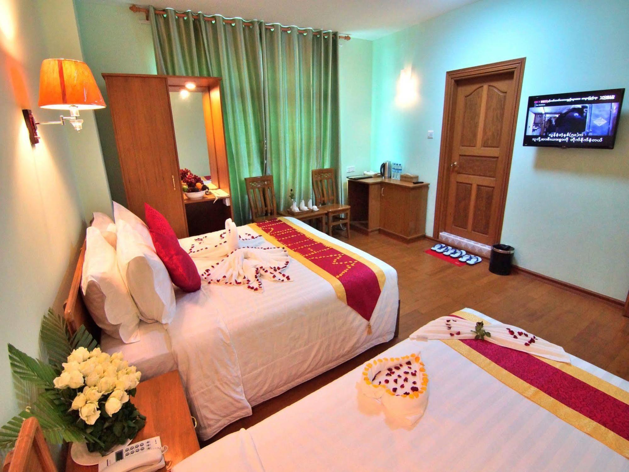 Hotel A1 Mandalaj Kültér fotó