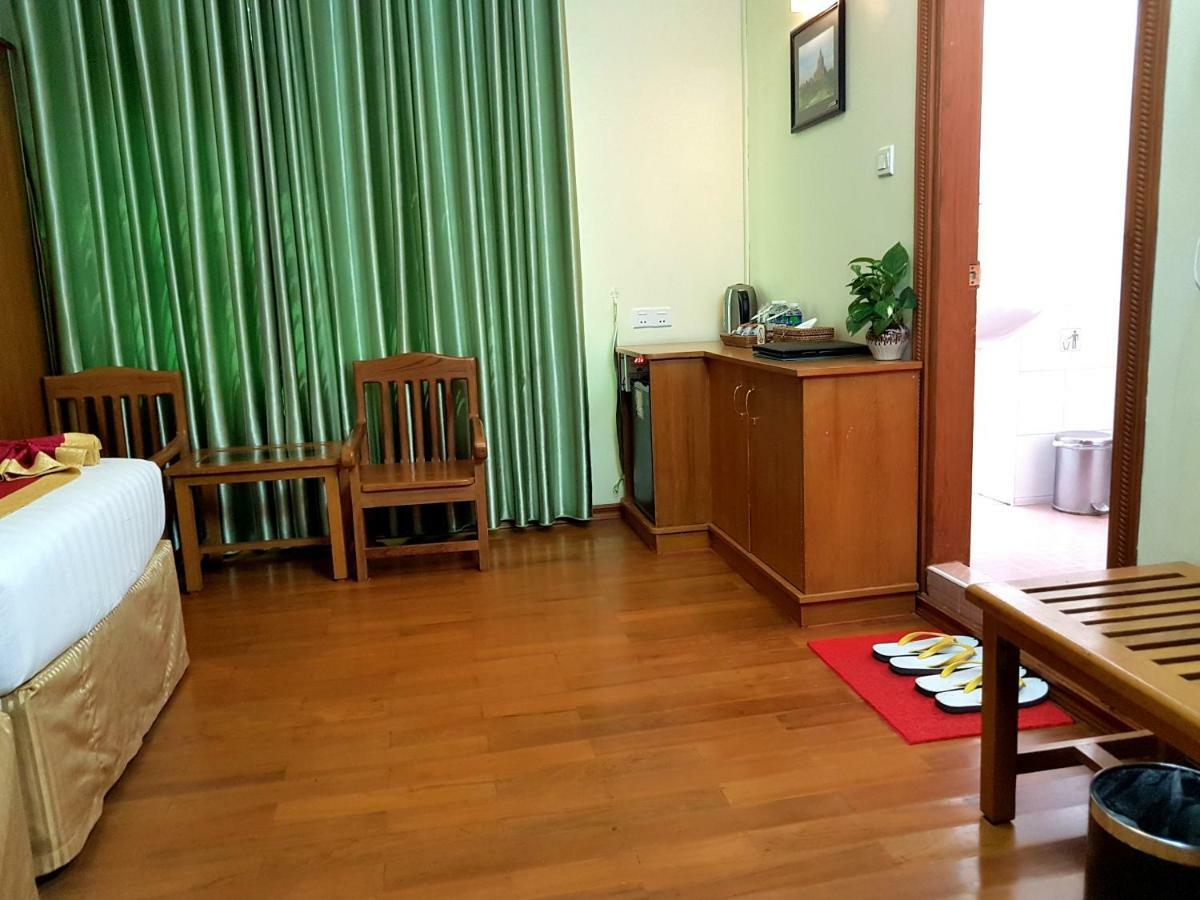 Hotel A1 Mandalaj Kültér fotó