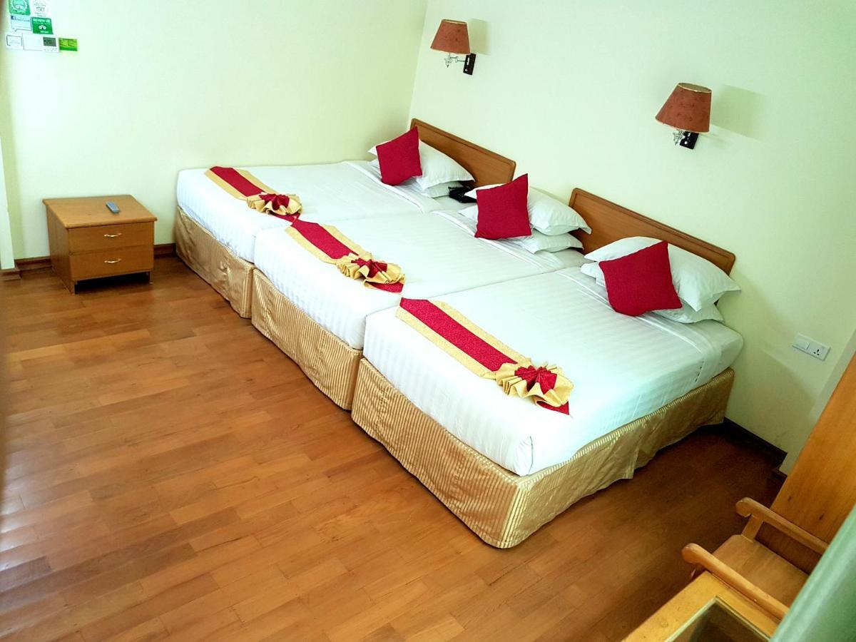 Hotel A1 Mandalaj Kültér fotó