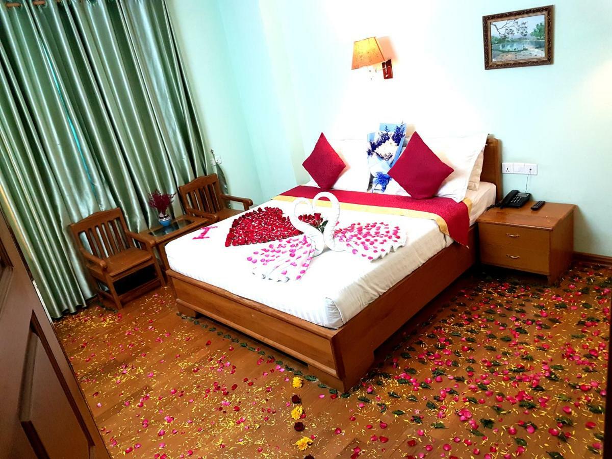 Hotel A1 Mandalaj Kültér fotó